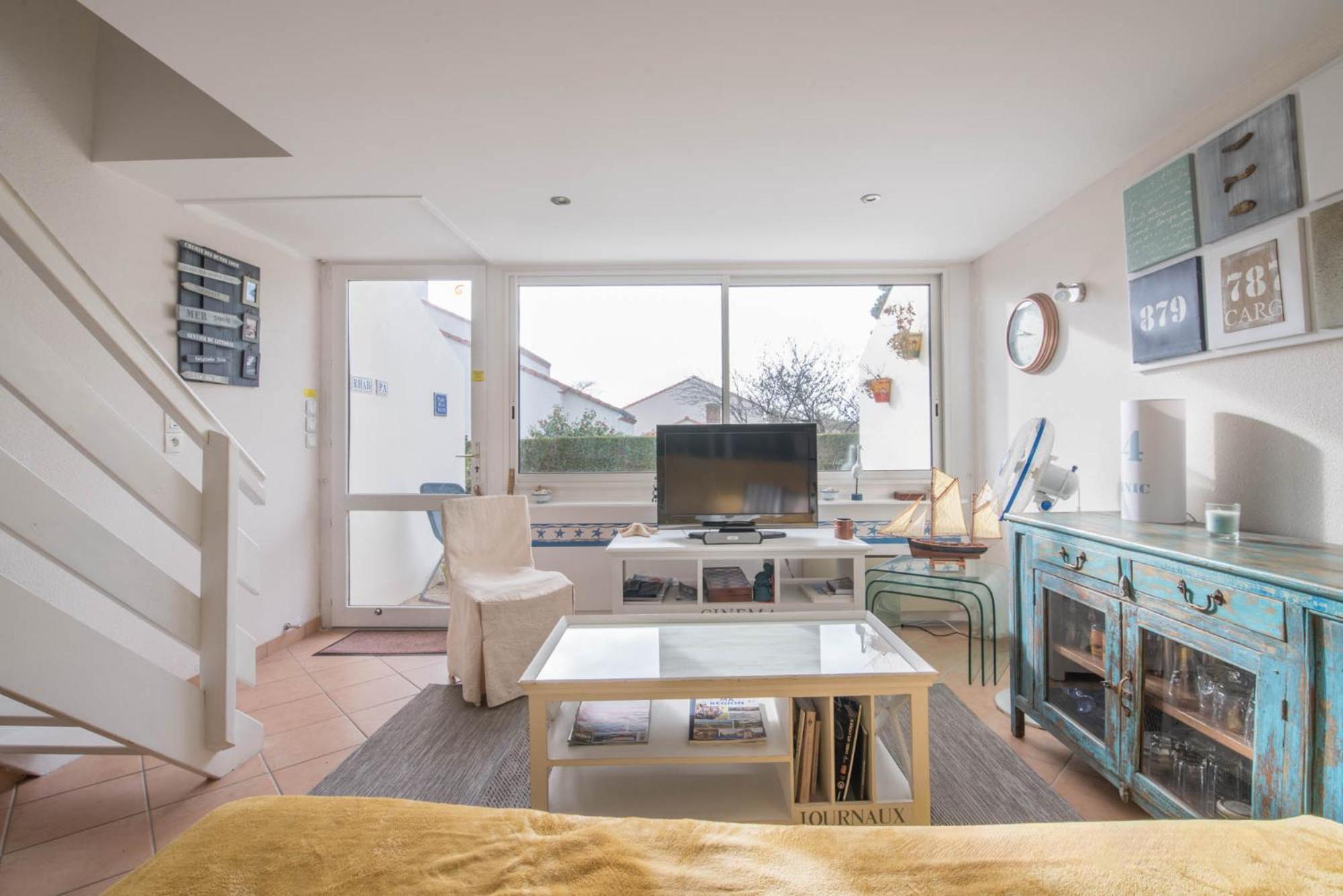 Maison Dans Residence Calme + Piscine A פורניק מראה חיצוני תמונה